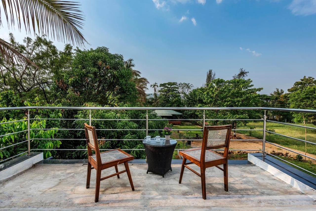 Saffronstays Lakeview Nivara - Farm Stay Villa With Private Pool Near Pune Exterior photo